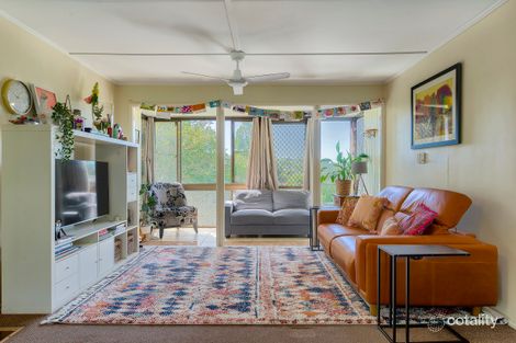 6 Baronia Ct, Everton Hills, QLD 4053