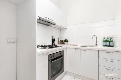 Property photo of 6/5 Ormond Esplanade Elwood VIC 3184