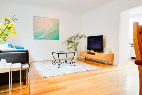 Property photo of 2/11 Broadway Elwood VIC 3184