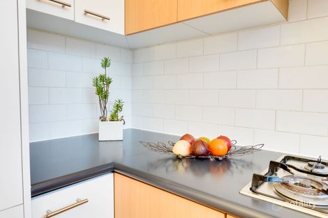 Property photo of 2/11 Broadway Elwood VIC 3184