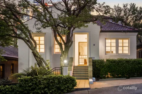 1/10 HOLDSWORTH ST, NEUTRAL BAY, NSW 2089