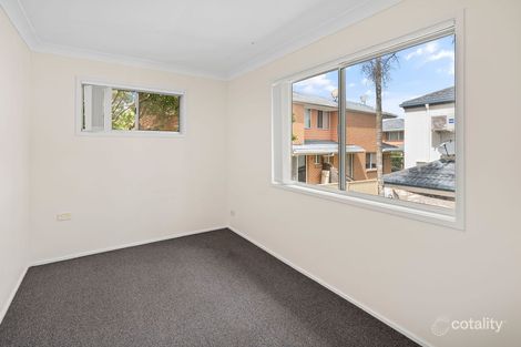 Property photo of 1/56 Margaret Street Southport QLD 4215