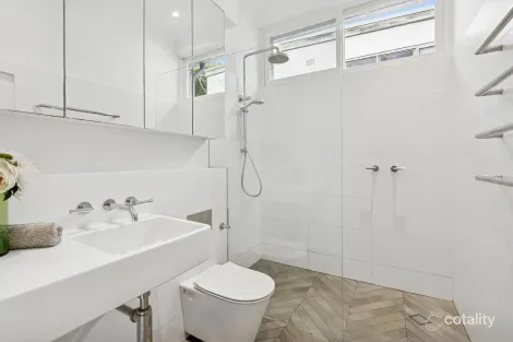 Property photo of 15A Allens Parade Bondi Junction NSW 2022