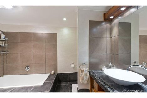 Property photo of 30 Bordeau Crescent Petrie QLD 4502