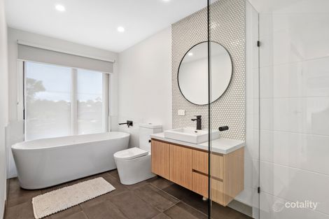 Property photo of 43 Murrumbeena Crescent Murrumbeena VIC 3163