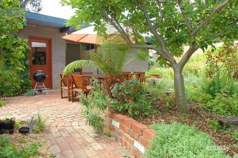 Property photo of 15 Long Beach Crescent Mount Waverley VIC 3149