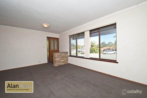 Property photo of 12 Currajong Crescent Craigie WA 6025