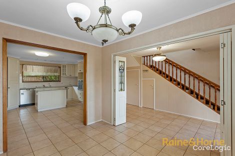 Property photo of 11 Nortorock Court Wilsonton Heights QLD 4350