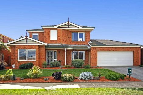 18 Waddington Ct, Highton, VIC 3216