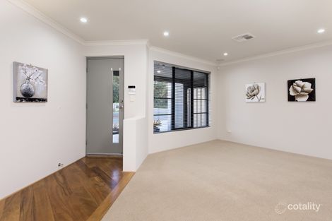 Property photo of 33 Runnymede Gate Wellard WA 6170
