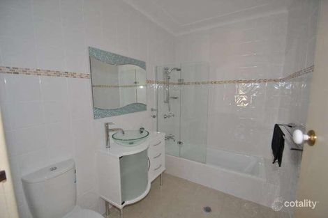 Property photo of 18 Narara Crescent Narara NSW 2250