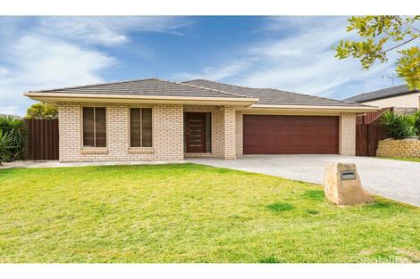 11 Tarrina Cres, Pacific Pines, QLD 4211