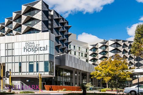 Property photo of 46 Hartfield Crescent Leeming WA 6149