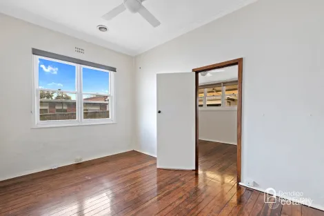 Property photo of 13 Townsend Street Kennington VIC 3550