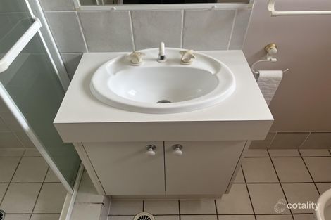 Property photo of 39 Jacaranda Street Wynnum West QLD 4178