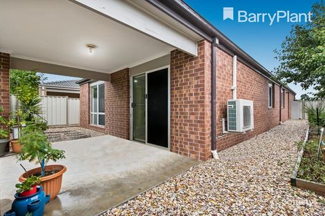 Property photo of 53 Rockpool Road Truganina VIC 3029