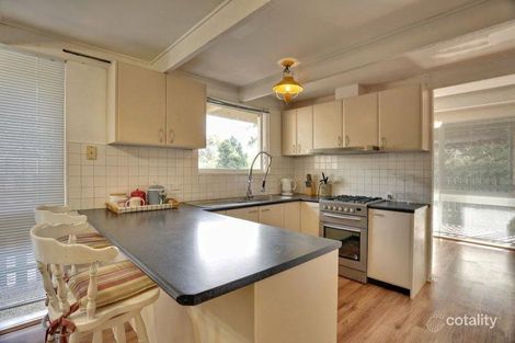 Property photo of 29 Macclesfield Road Emerald VIC 3782