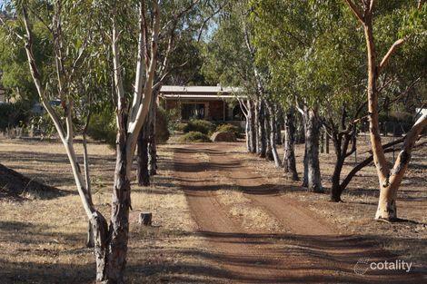 Property photo of 17 Prunster Road York WA 6302