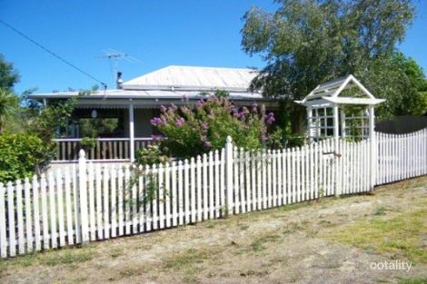 25 Swanstone St, Collie, WA 6225