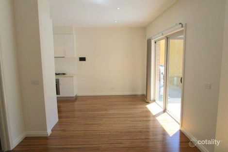 Property photo of 2/146 Arvon Road Strathmore VIC 3041