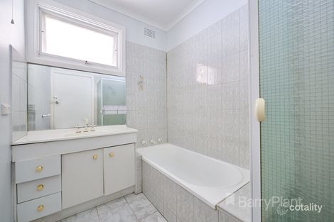 Property photo of 16 Percy Street Noble Park VIC 3174