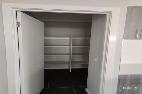 Property photo of 9 Daisy Drive Donnybrook VIC 3064