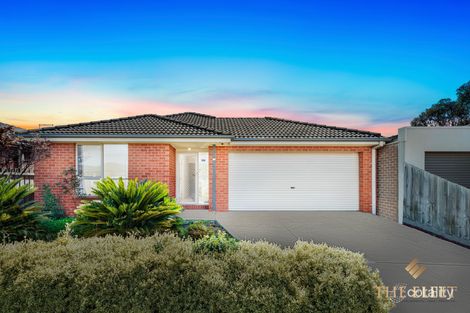 Property photo of 16 Craig Close Truganina VIC 3029