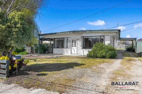 13 Kent St, Sebastopol, VIC 3356
