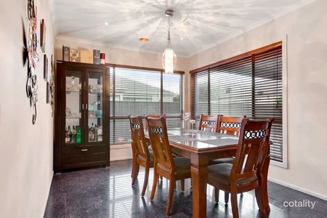 Property photo of 17 Teeside Way Keysborough VIC 3173