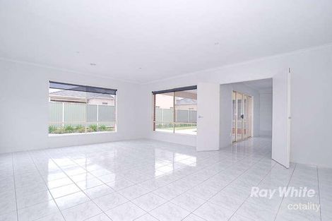 Property photo of 9 Westbrook Drive Keysborough VIC 3173