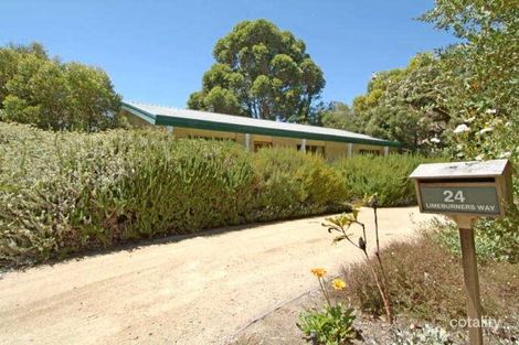 Property photo of 24 Limeburners Way Portsea VIC 3944