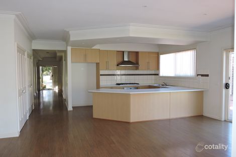 Property photo of 3 Parnum Place Lynbrook VIC 3975