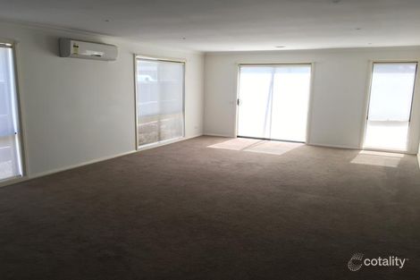 Property photo of 3 Belleville Close Burnside Heights VIC 3023