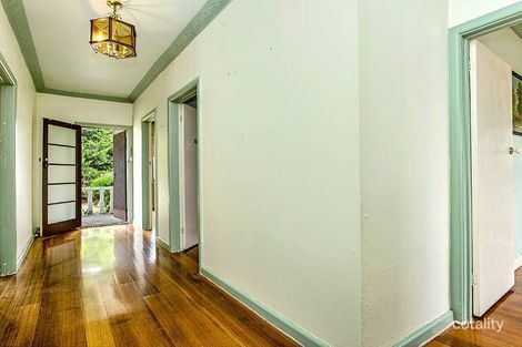 Property photo of 4 Viola Avenue Brooklyn VIC 3012