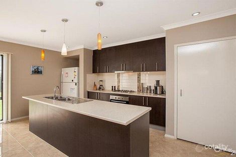 Property photo of 26 Darwin Way Pakenham VIC 3810