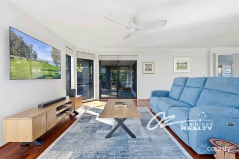 Property photo of 9 Elanora Parade Basin View NSW 2540