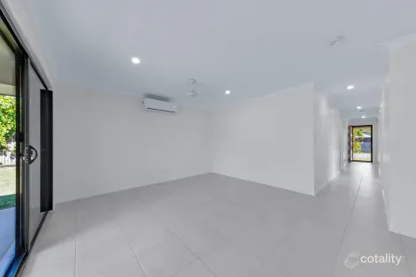 Property photo of 71 Macarthur Drive Cannonvale QLD 4802