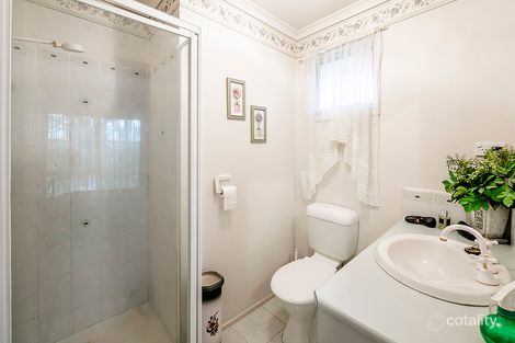 Property photo of 25 Gull Way Narre Warren South VIC 3805