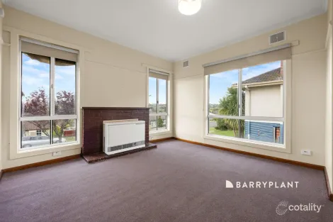 Property photo of 16 Burton Street Warragul VIC 3820