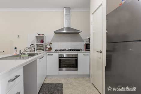 Property photo of 9 Sparsa Way Kwinana Town Centre WA 6167