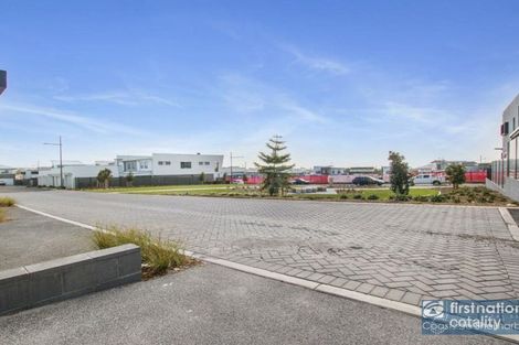 Property photo of 129 Harbour Boulevard Shell Cove NSW 2529