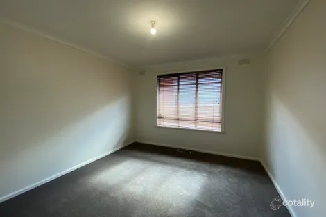 Property photo of 42 Kingsway Drive Lalor VIC 3075
