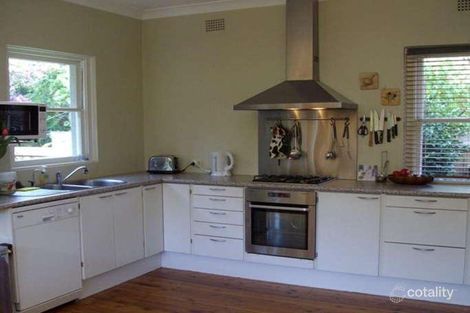 Property photo of 10 Fromelles Avenue Seaforth NSW 2092