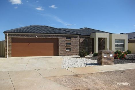 61 Mcburnie Dr, Kurunjang, VIC 3337