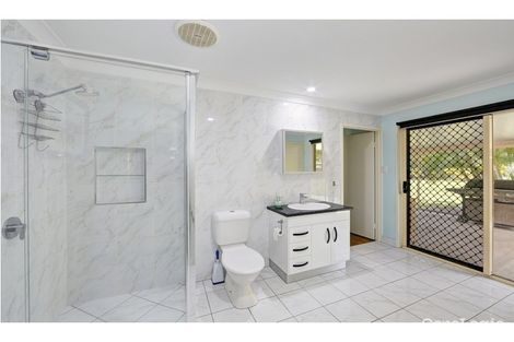 Property photo of 10 Wonderland Avenue Branyan QLD 4670