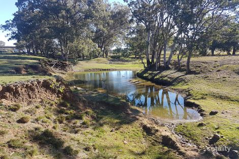 7281 New England Hwy, Crows Nest, QLD 4355