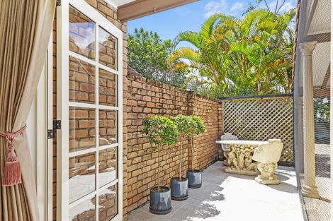 Property photo of 7/9 Eady Avenue Broadbeach Waters QLD 4218