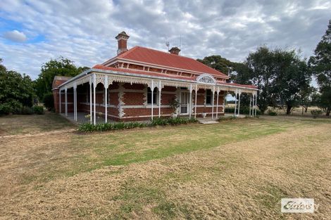 70 Glenview Rd, Moorwatha, NSW 2640