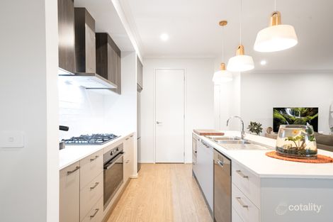 Property photo of 4 Vaughan Drive Armstrong Creek VIC 3217