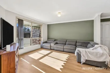Property photo of 12 Carlton Court Upper Caboolture QLD 4510